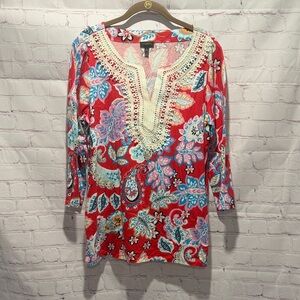 Talbots Red, Blue, and Pink Floral Paisley 3/4 sleeve lightweight Top‎ Size Med